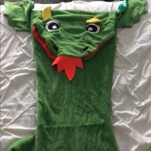 Kids green dragon Snuggie